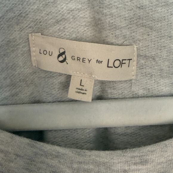 Lou & Grey Signaturesoft Sweatshirt Womens Size Large Gray Stretch Soft Cozy - Picture 4 of 7